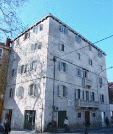 Druga kuća Pavlovića - Ulica kralja Tomislava, Muzička škola